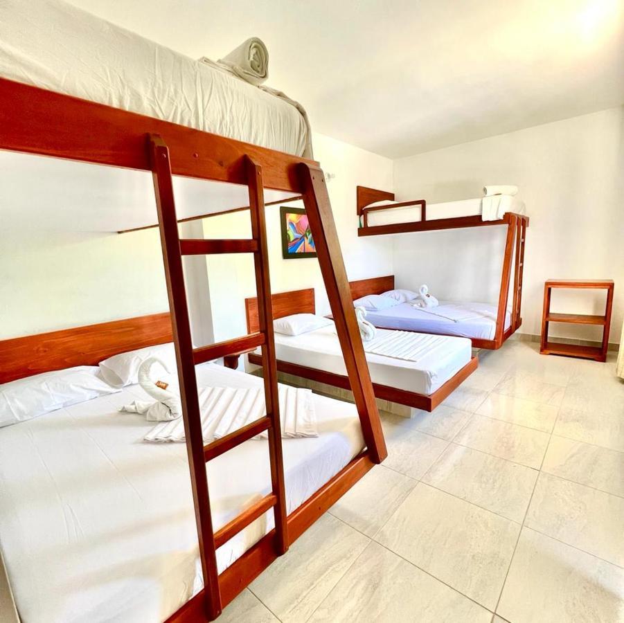 Hotel Paraiso Plaza Puerto Triunfo Εξωτερικό φωτογραφία