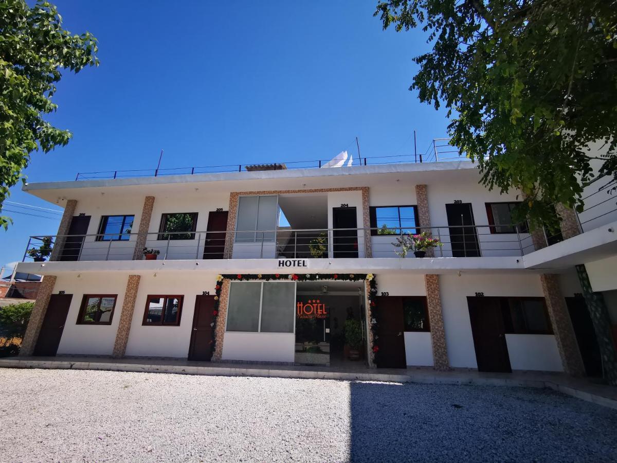 Hotel Paraiso Plaza Puerto Triunfo Εξωτερικό φωτογραφία