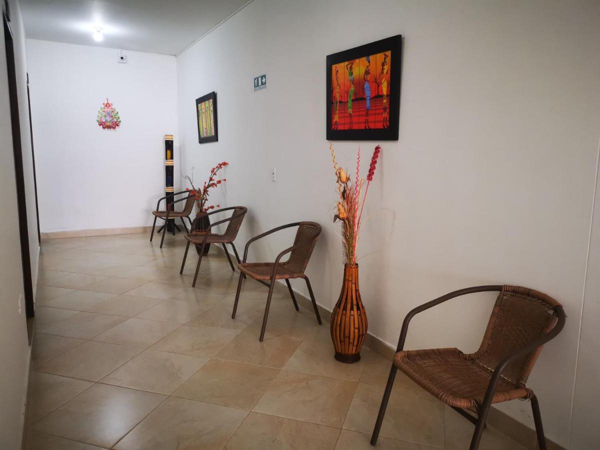 Hotel Paraiso Plaza Puerto Triunfo Εξωτερικό φωτογραφία